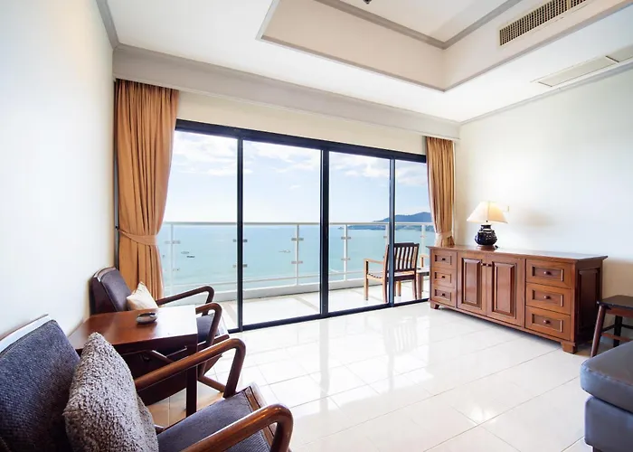 Patong Tower Superior Seaview 3Br 2402