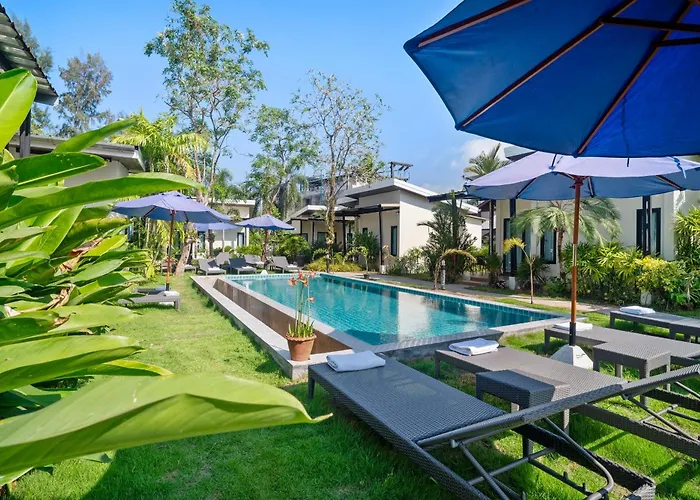 La Casa Bangtao Resort