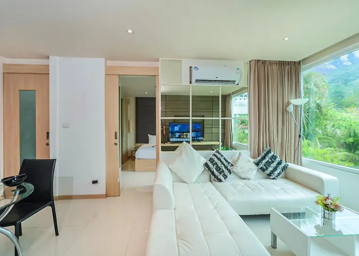 A New Experience Of Private Vacation And Work In Patong