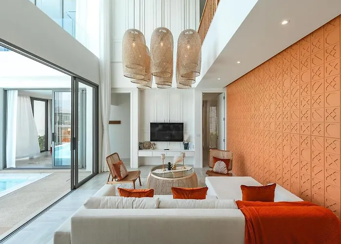 V185 New Modern Villa With Private Pool