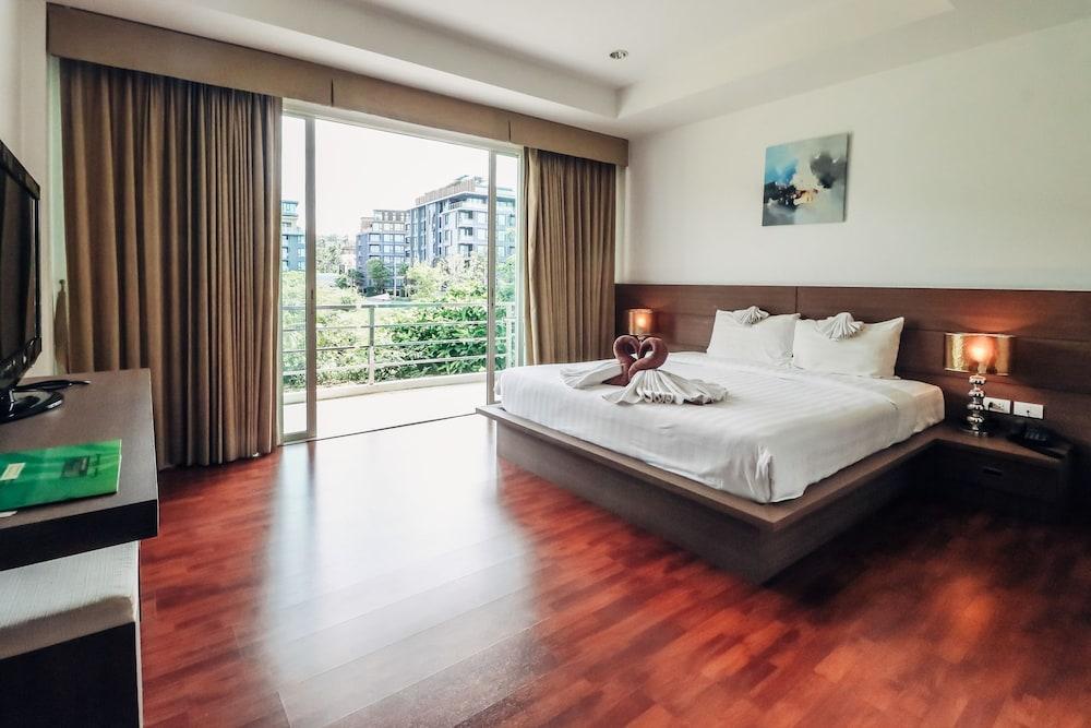 Bangtao Tropical And 4* Strand Bang Tao
