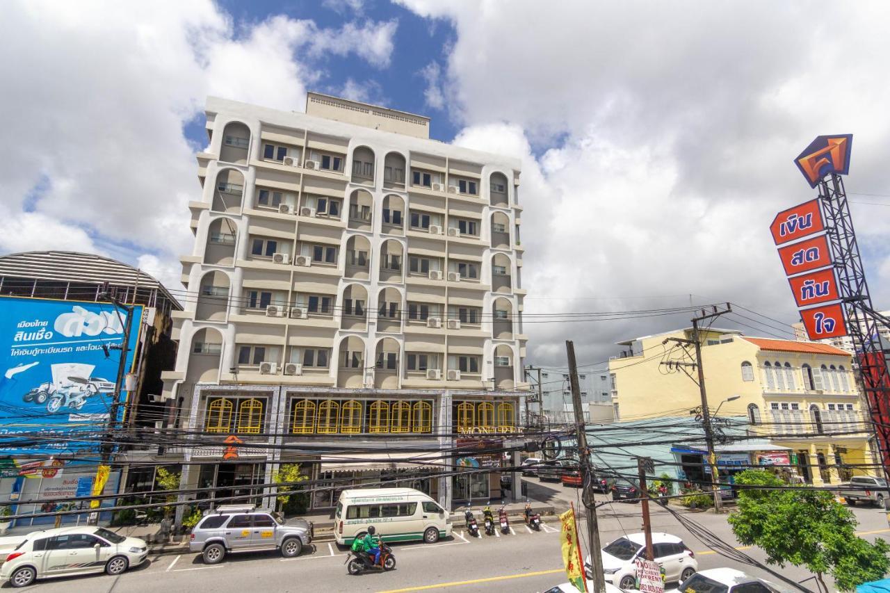 Montree Hotel