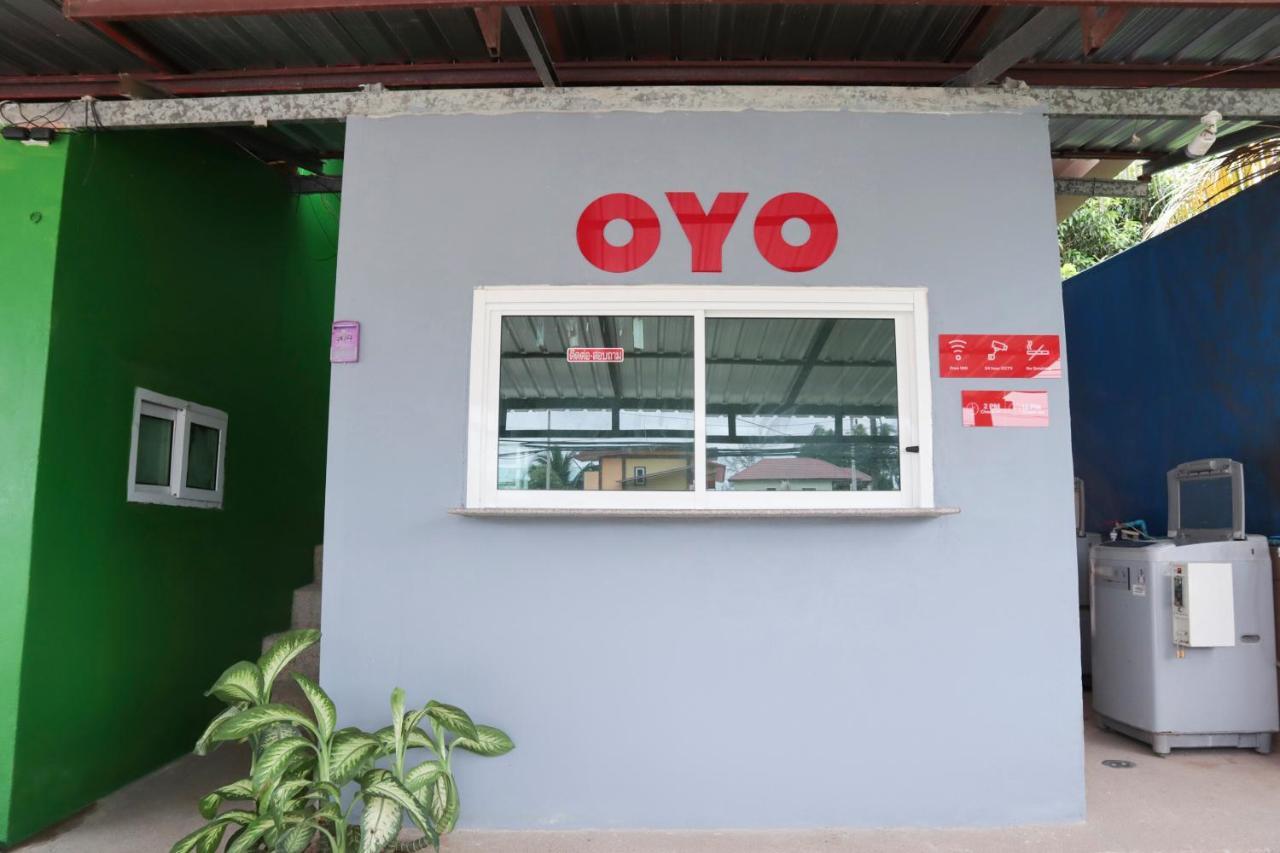 Oyo 1075 The View At Naiyang Hotel