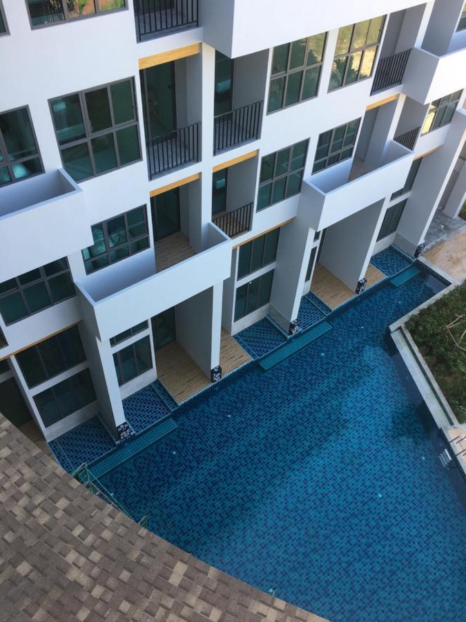 Atom Phuket -sha Hotel