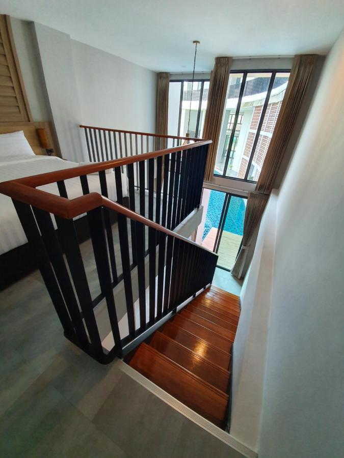 Atom Phuket -sha Hotel 3*