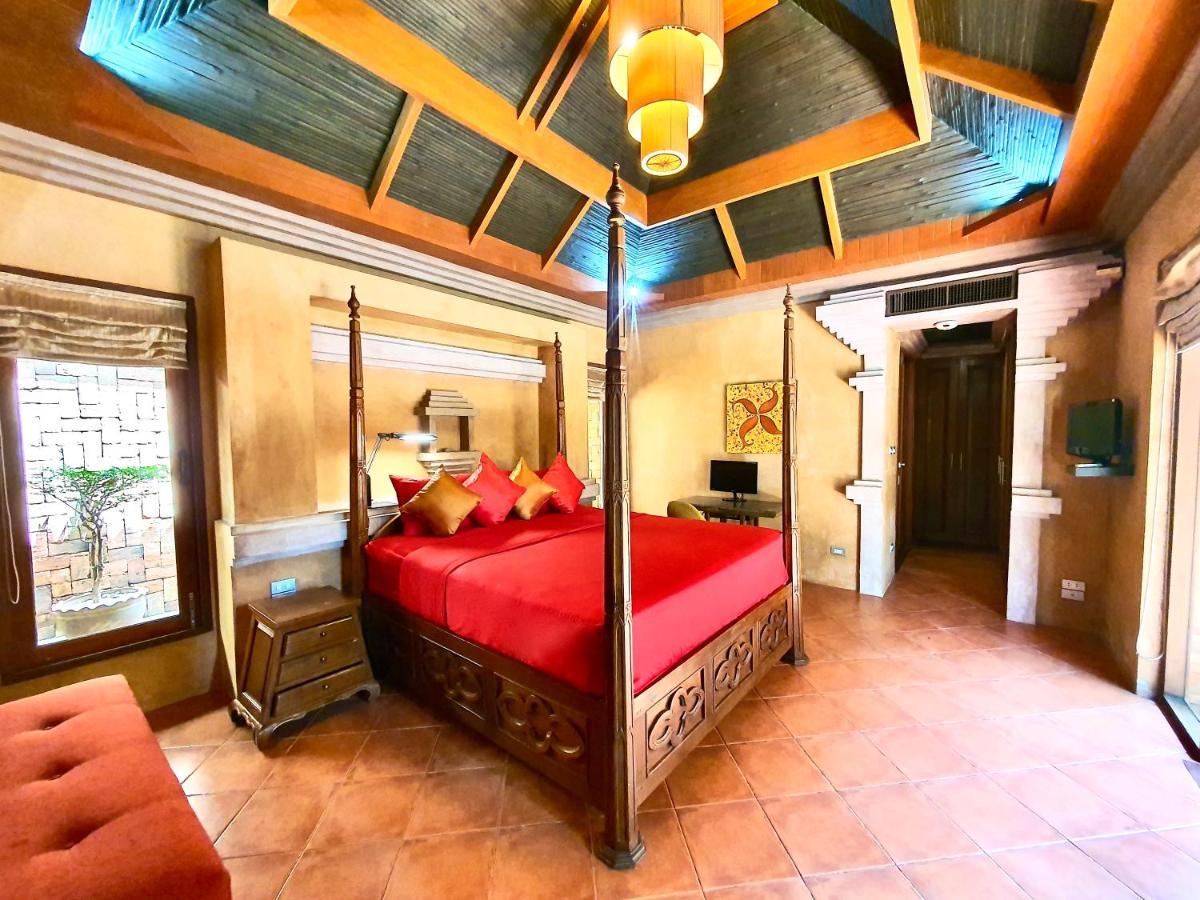 Baan Rom Yen : Balinese Pool In Rawai Villa *