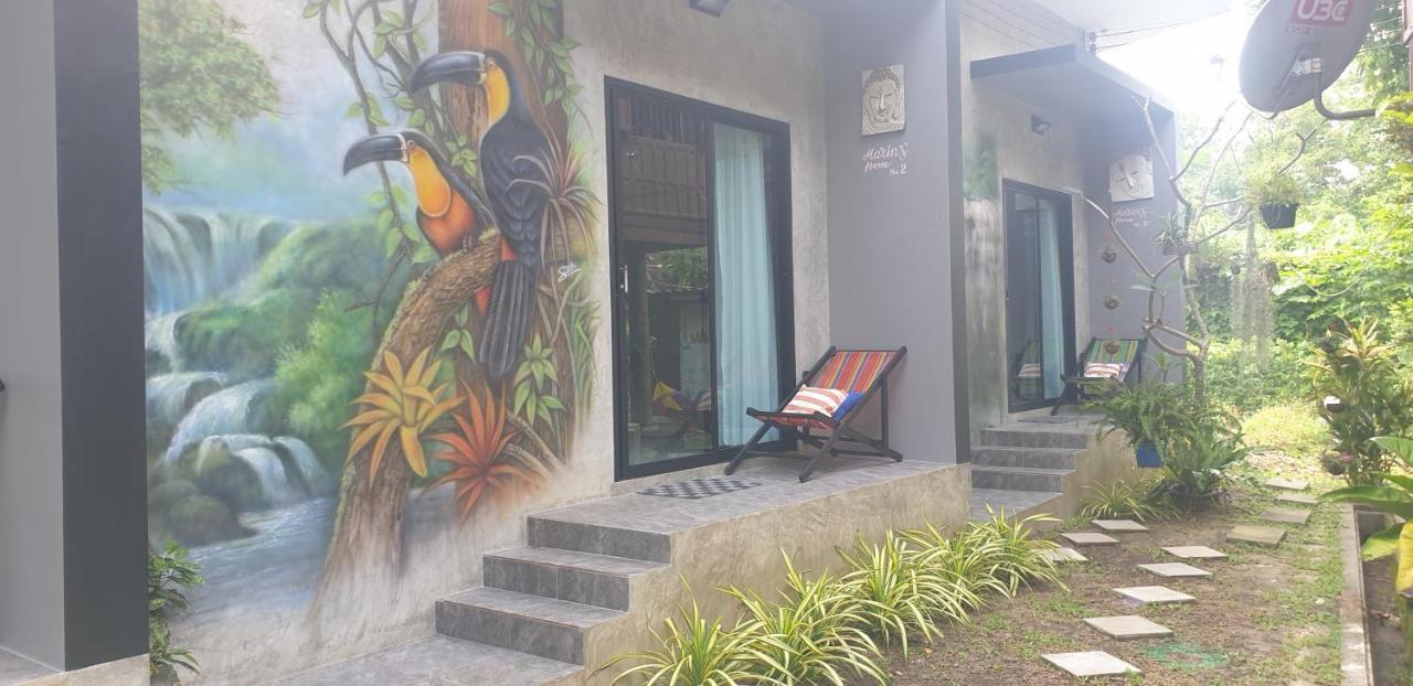 Marin' S Guest house *