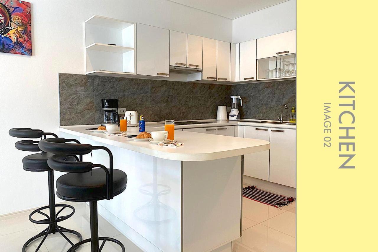 Apartment Stylish W. Pool View 2f Strand Kamala
