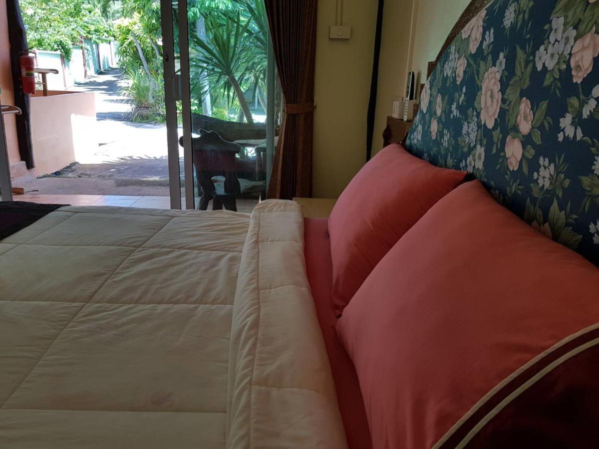 Resort Discovery House Sha Nai Yang Beach
