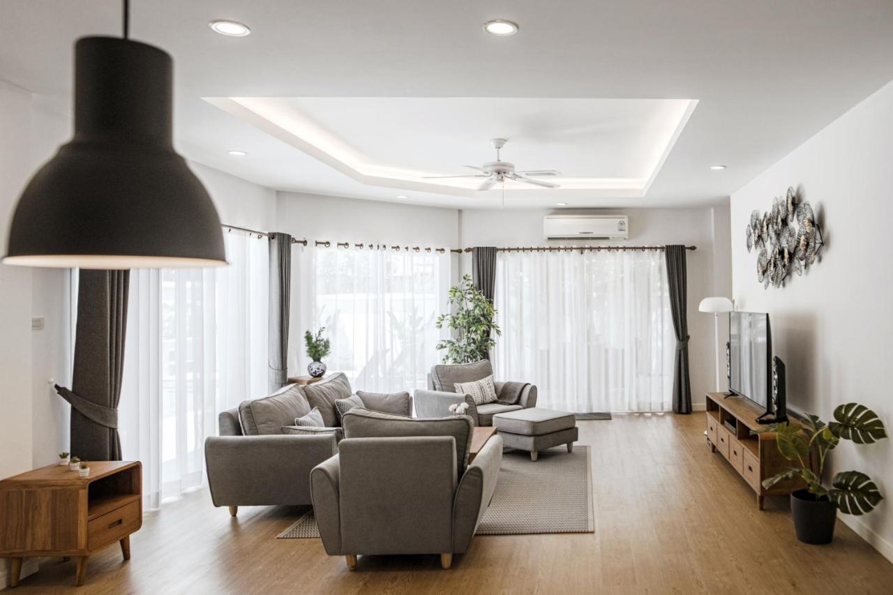 Tamarind Phuket Villa