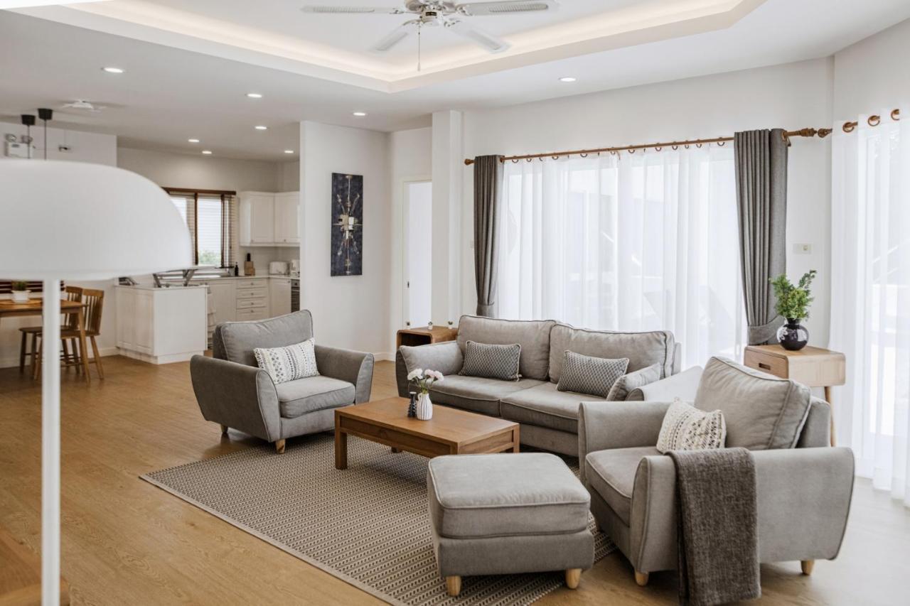 Villa Tamarind Phuket