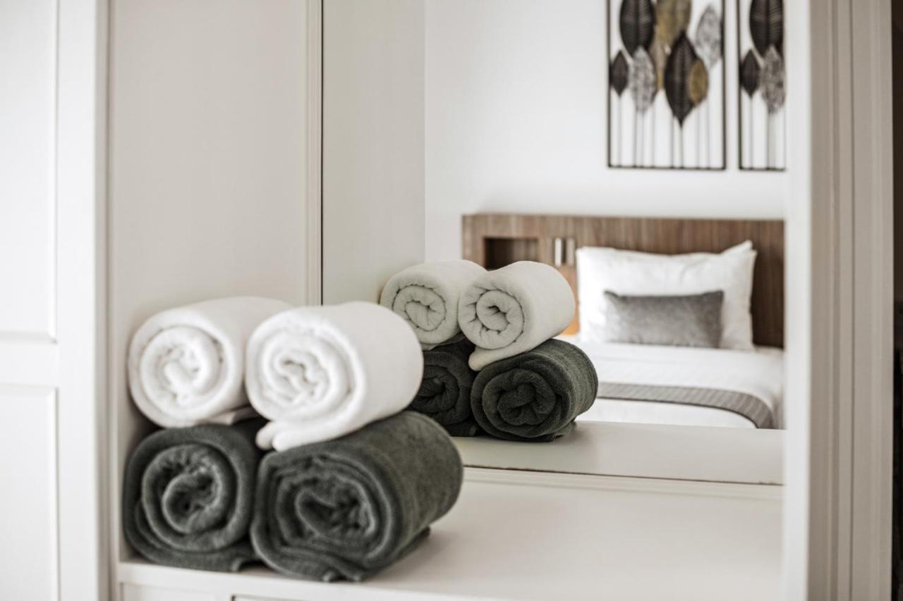 Villa Tamarind Phuket *