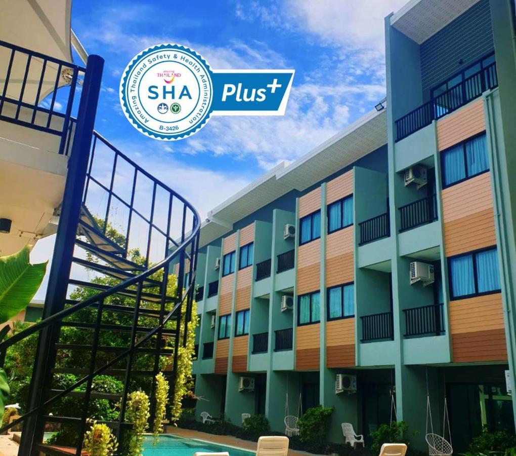 Phuket Airport Place Hotel Nai Yang