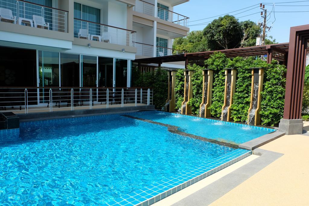 Phuket Seaview Resotel 4* Rawai