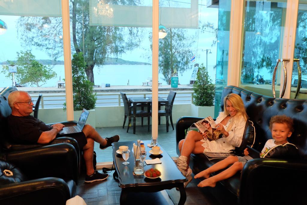 Phuket Seaview Resotel Aparthotel 4*