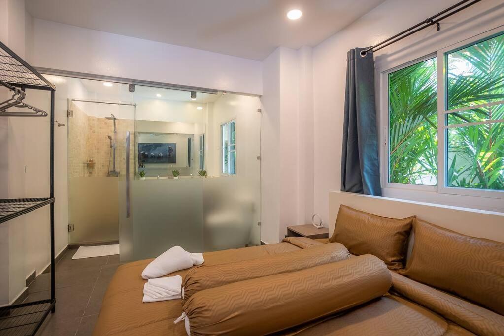 Amazing Pool Villa, 2 Bedrooms Nai Harn * Rawai