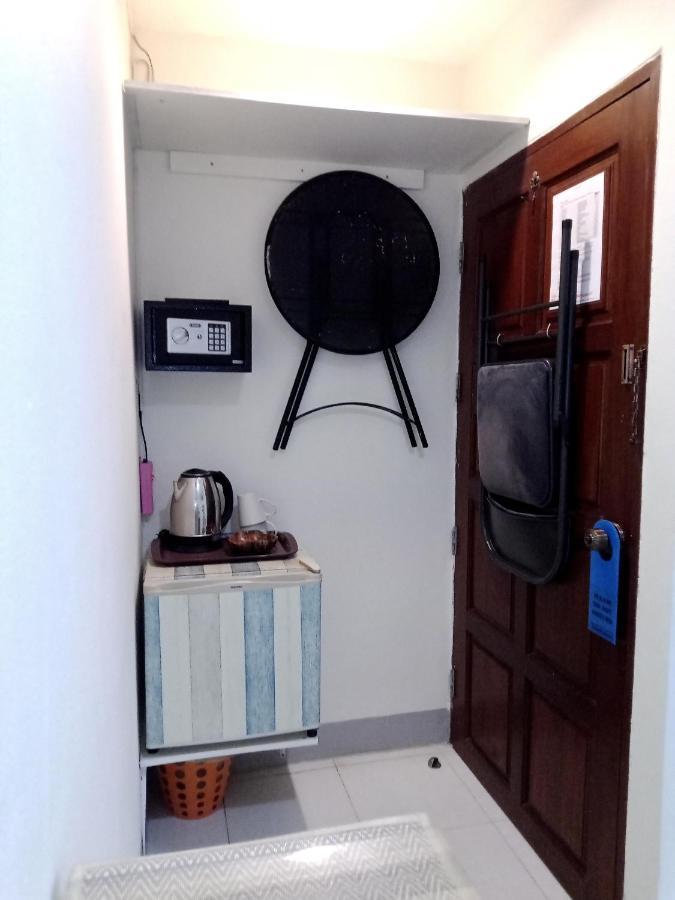 Rumah tetamu Living & Cafe Bar