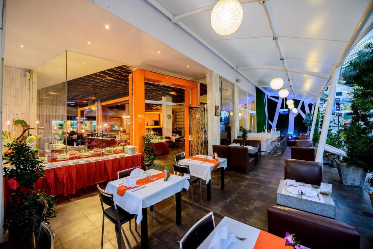 Hotel White Peach Karon