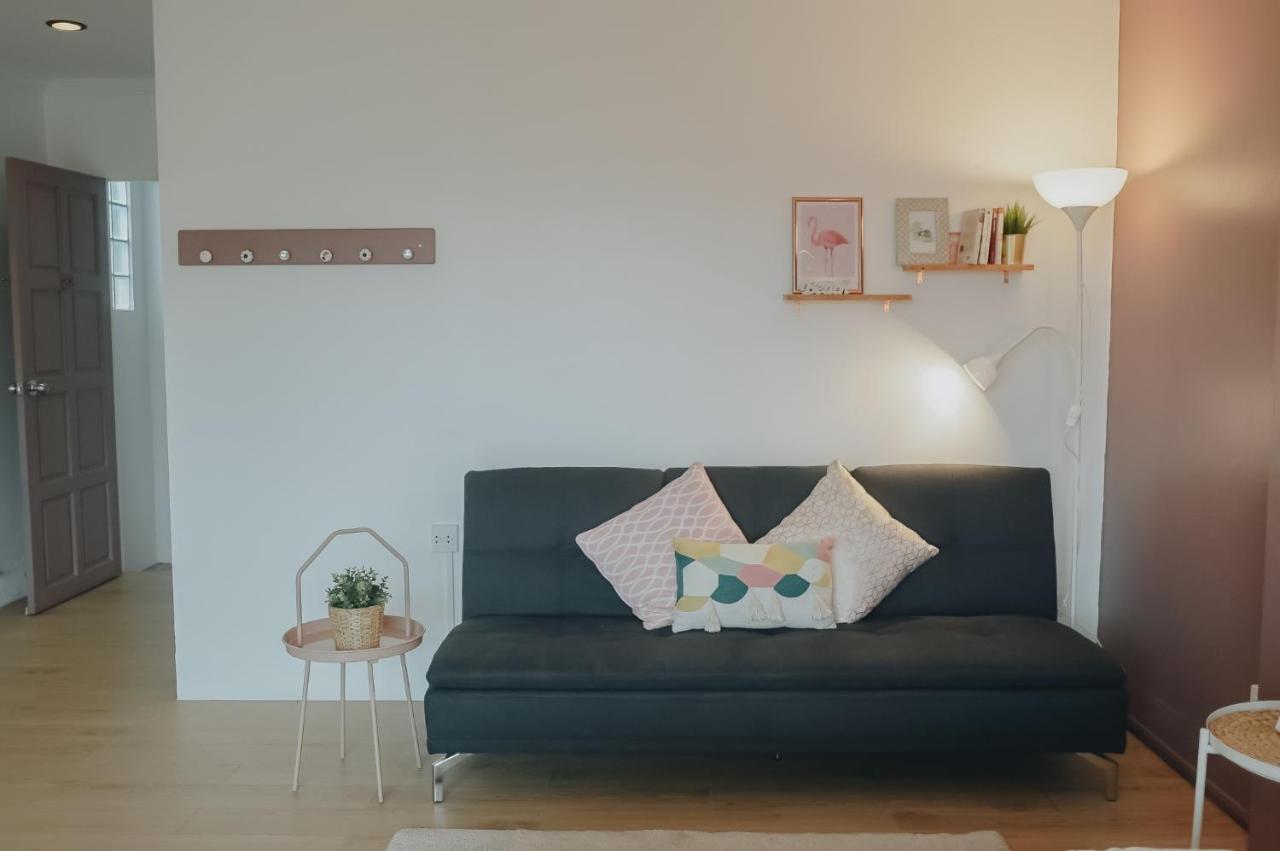 Thira House Guest house 2*