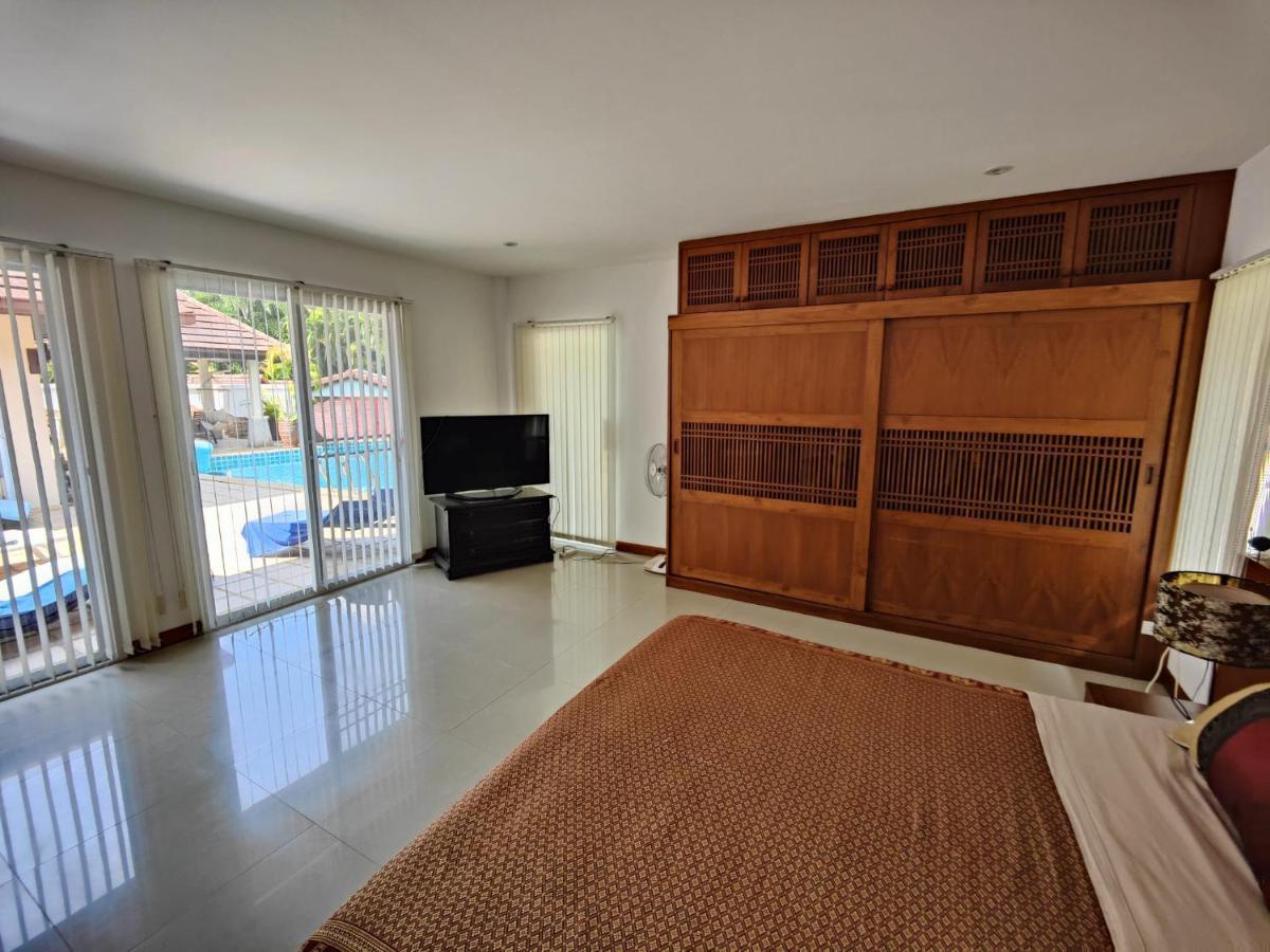 Sea Breeze Villa *