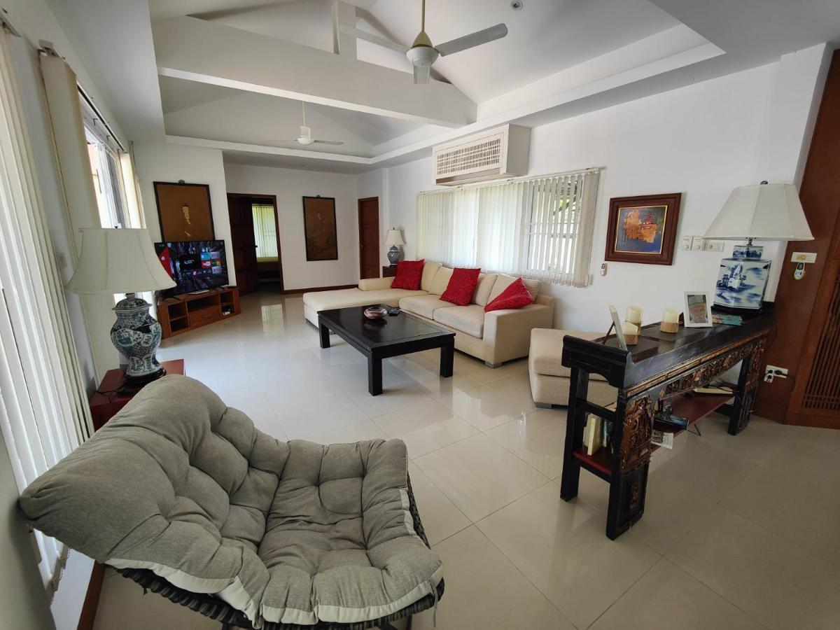 Sea Breeze Villa