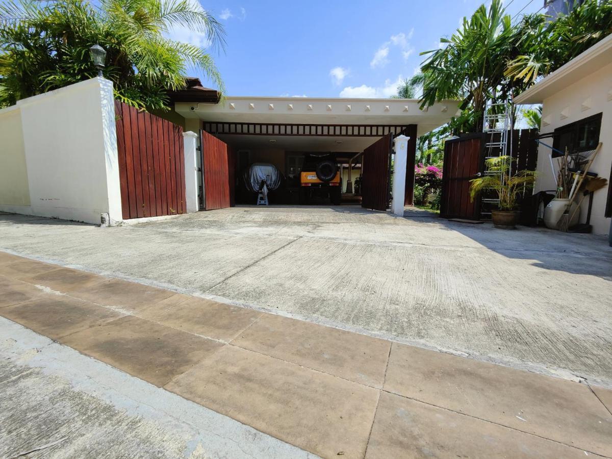 Sea Breeze Villa Kamala Beach