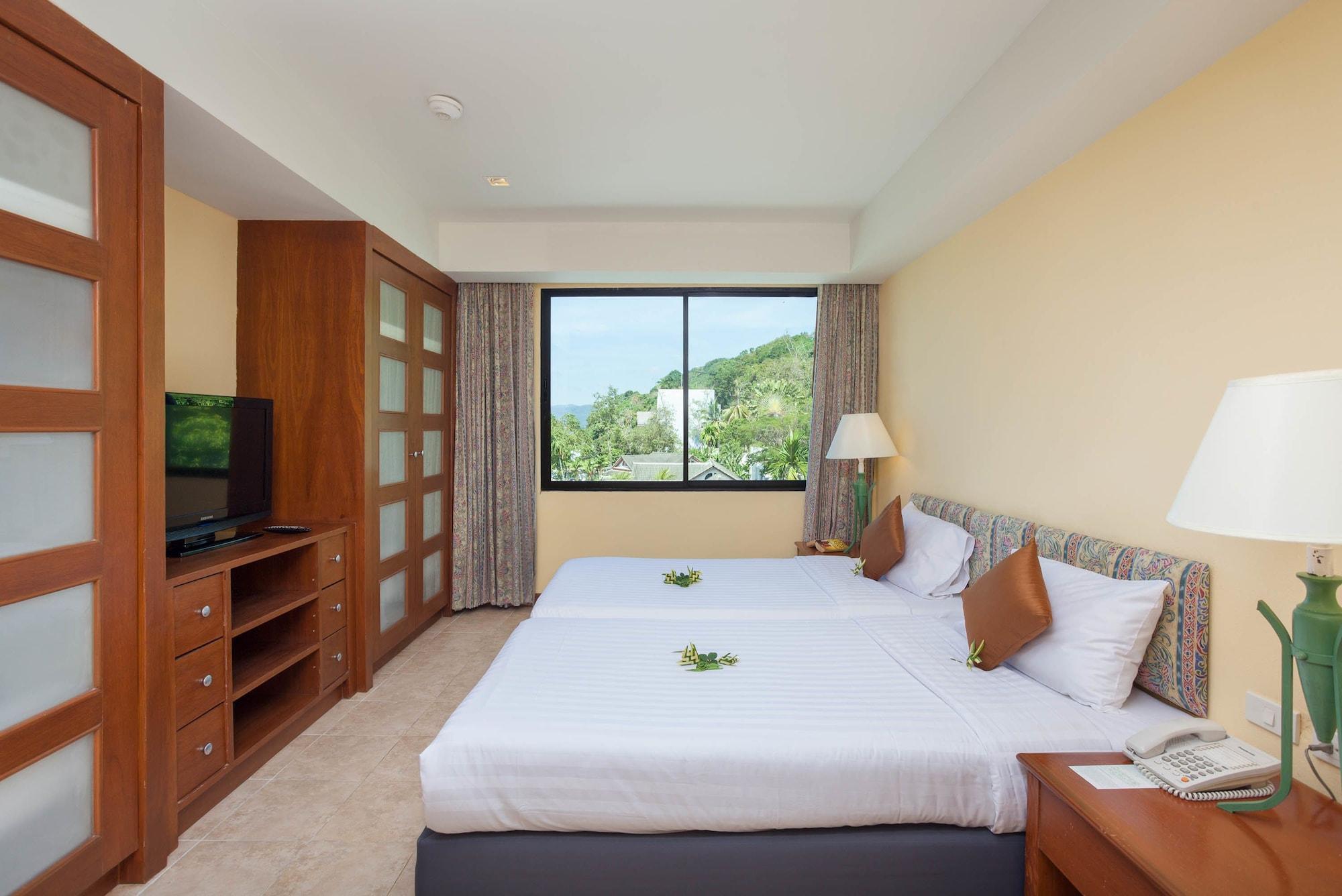 By The Sea Hotel Cape Panwa