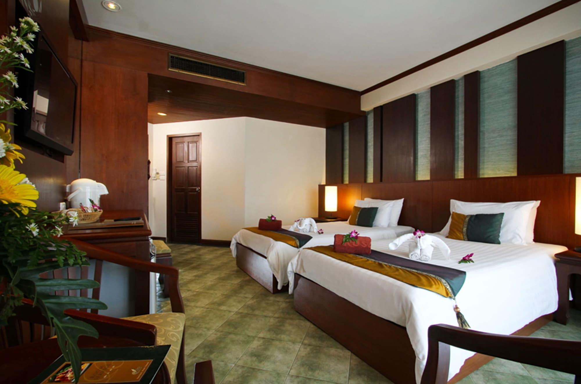 Resort Baan Karonburi