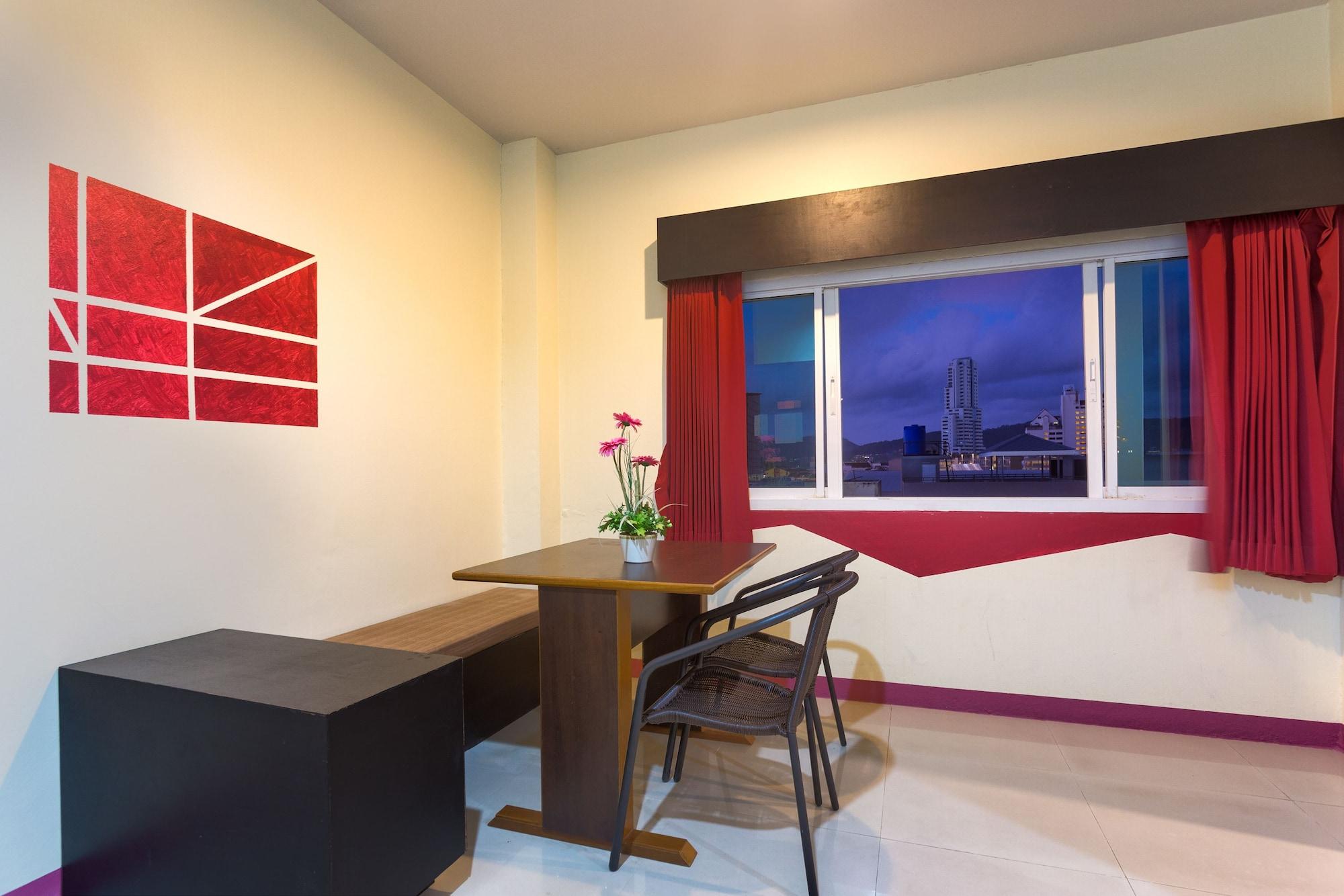 Lavender Hotel 3*