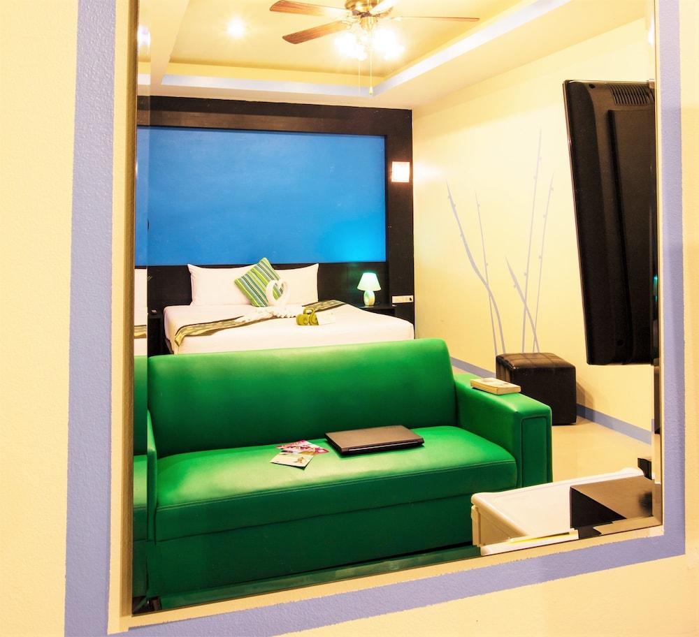 Hotel Lavender