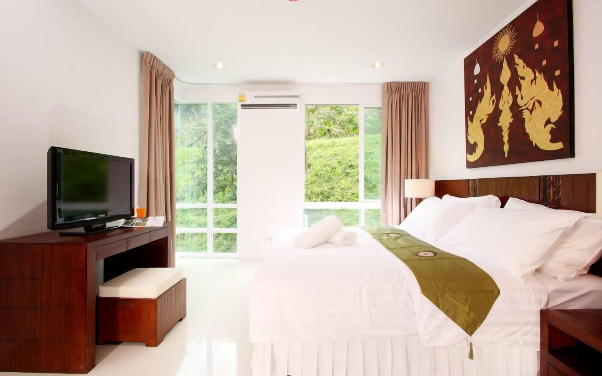 The Park Serviced By Resava * Surin Beach (Phuket)