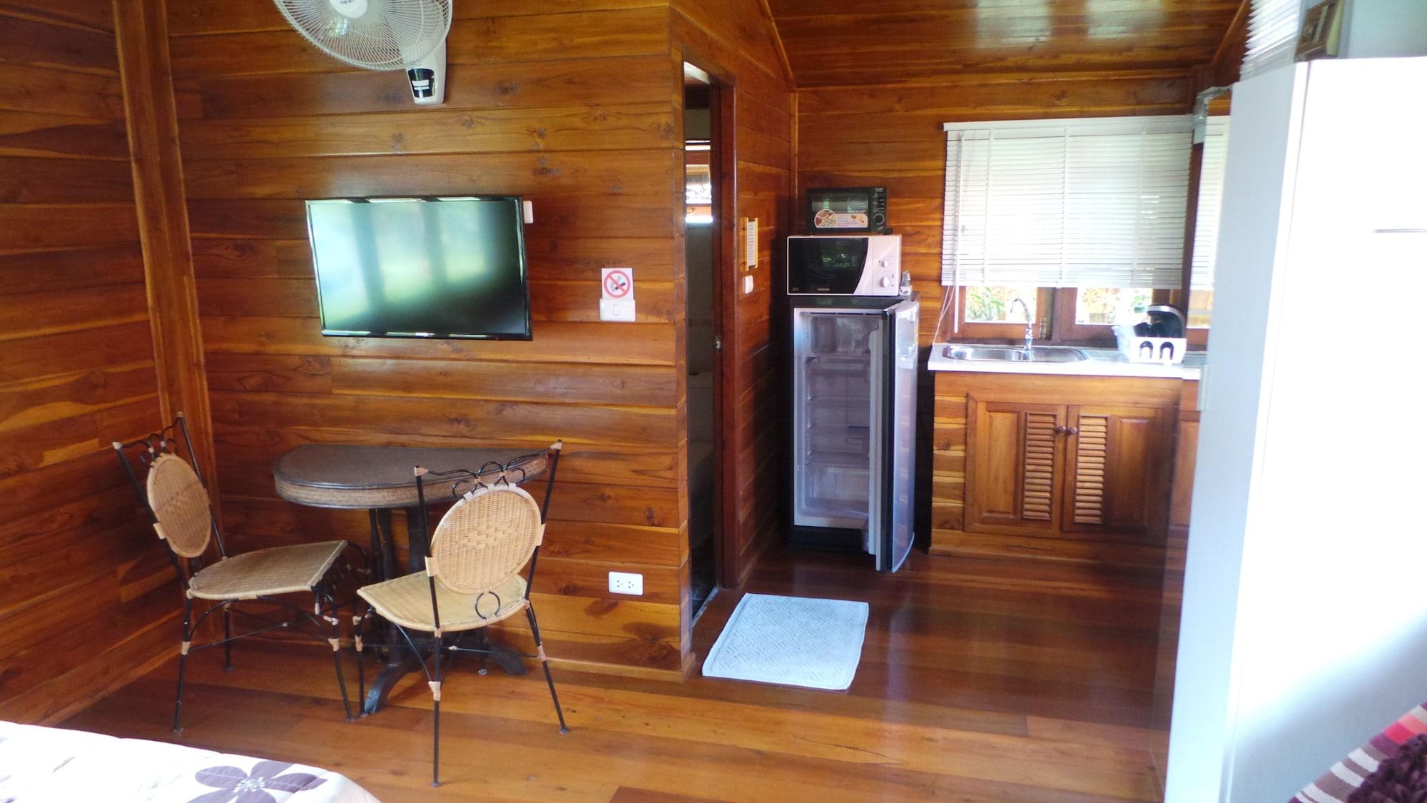 Resort Golden Teak Baan Sapparot Praia de Kamala