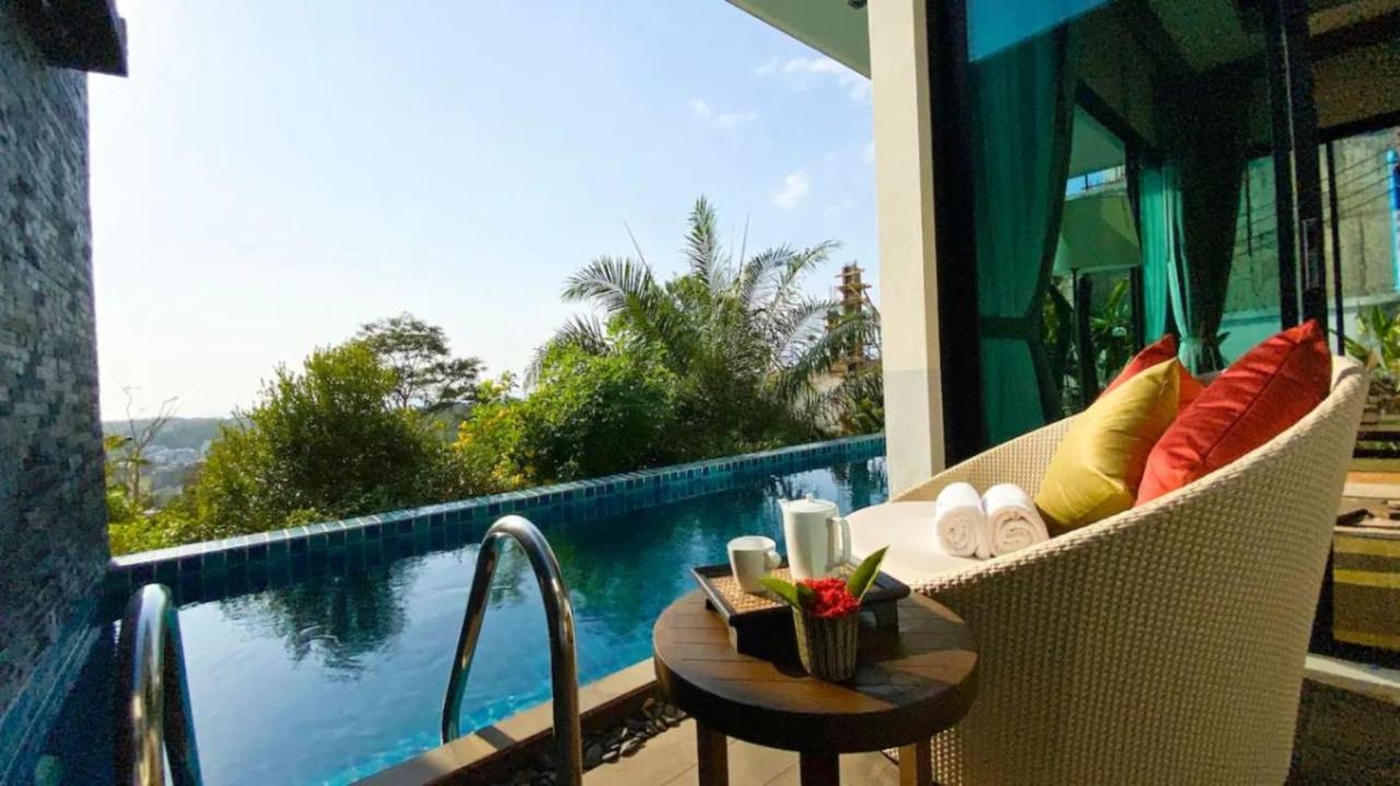 Silla Villa Strand Kata