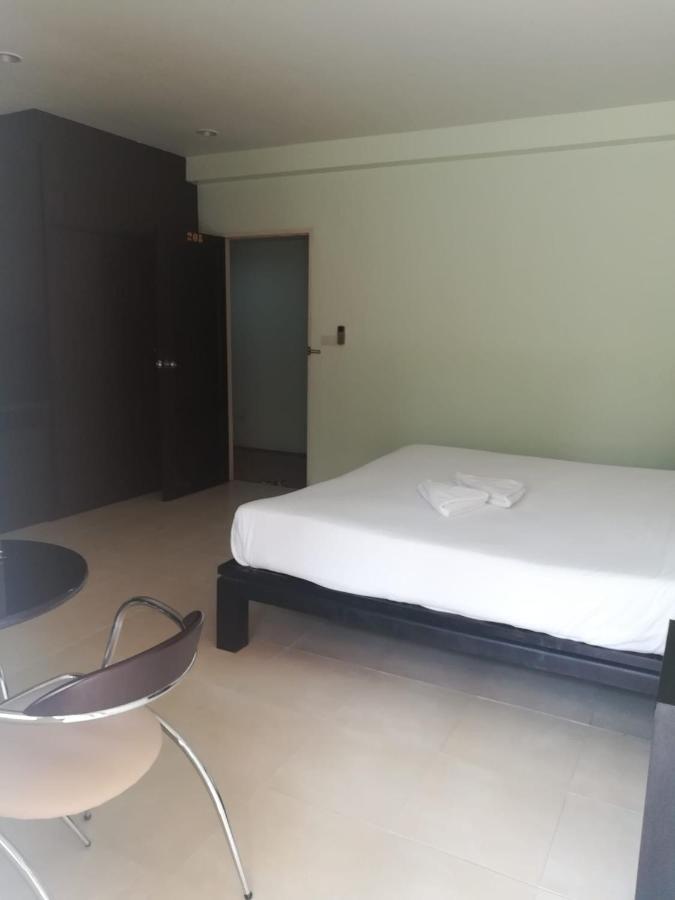 Orm Thong - Sha Apartment *