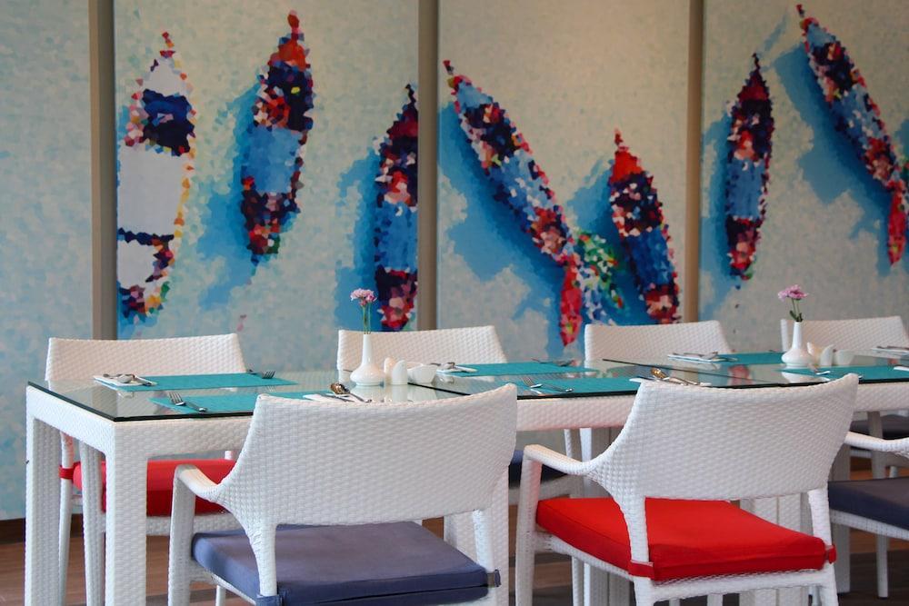 Ozo Phuket - Sha 4*