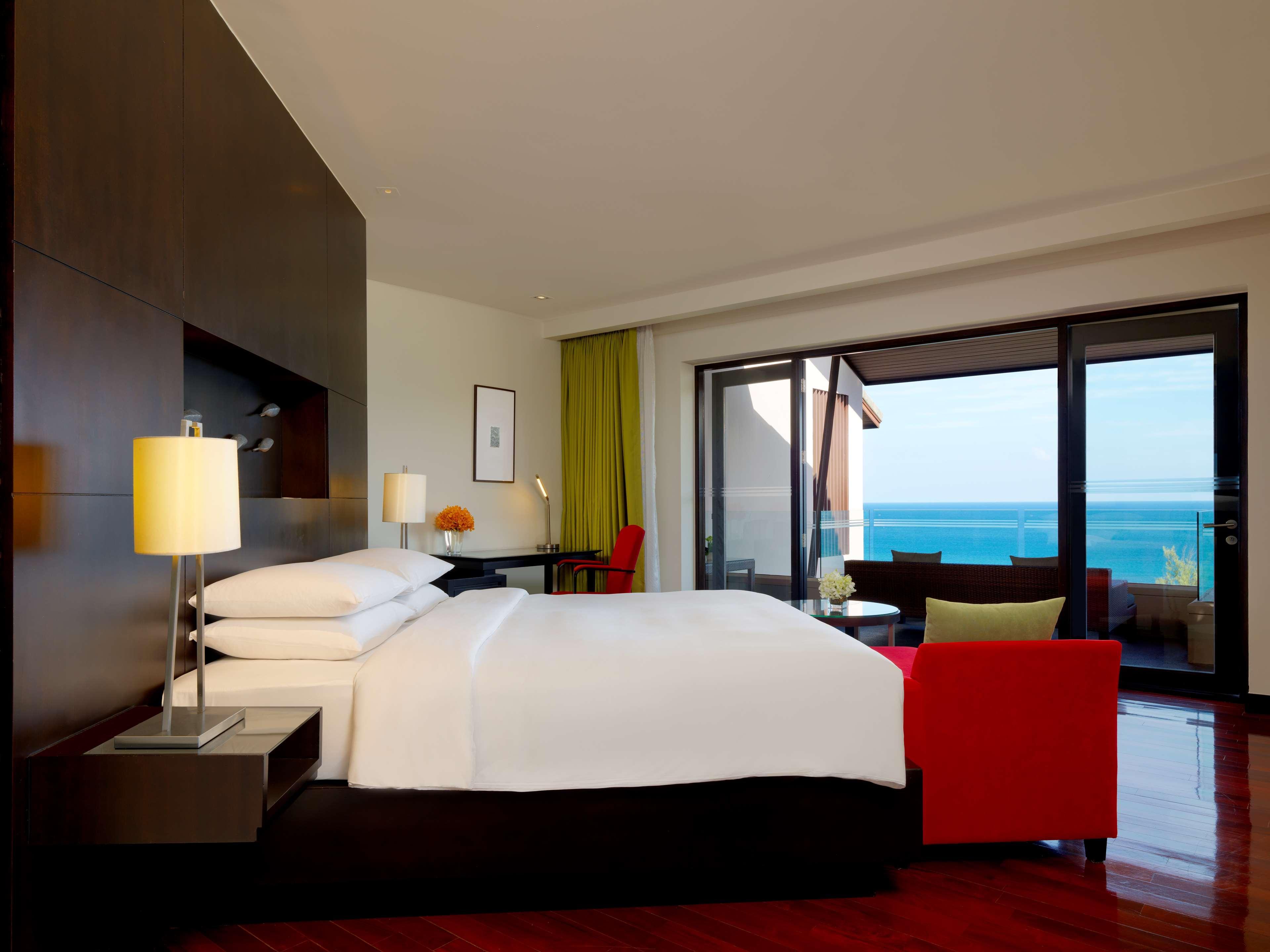 Hyatt Regency Phuket Hotel