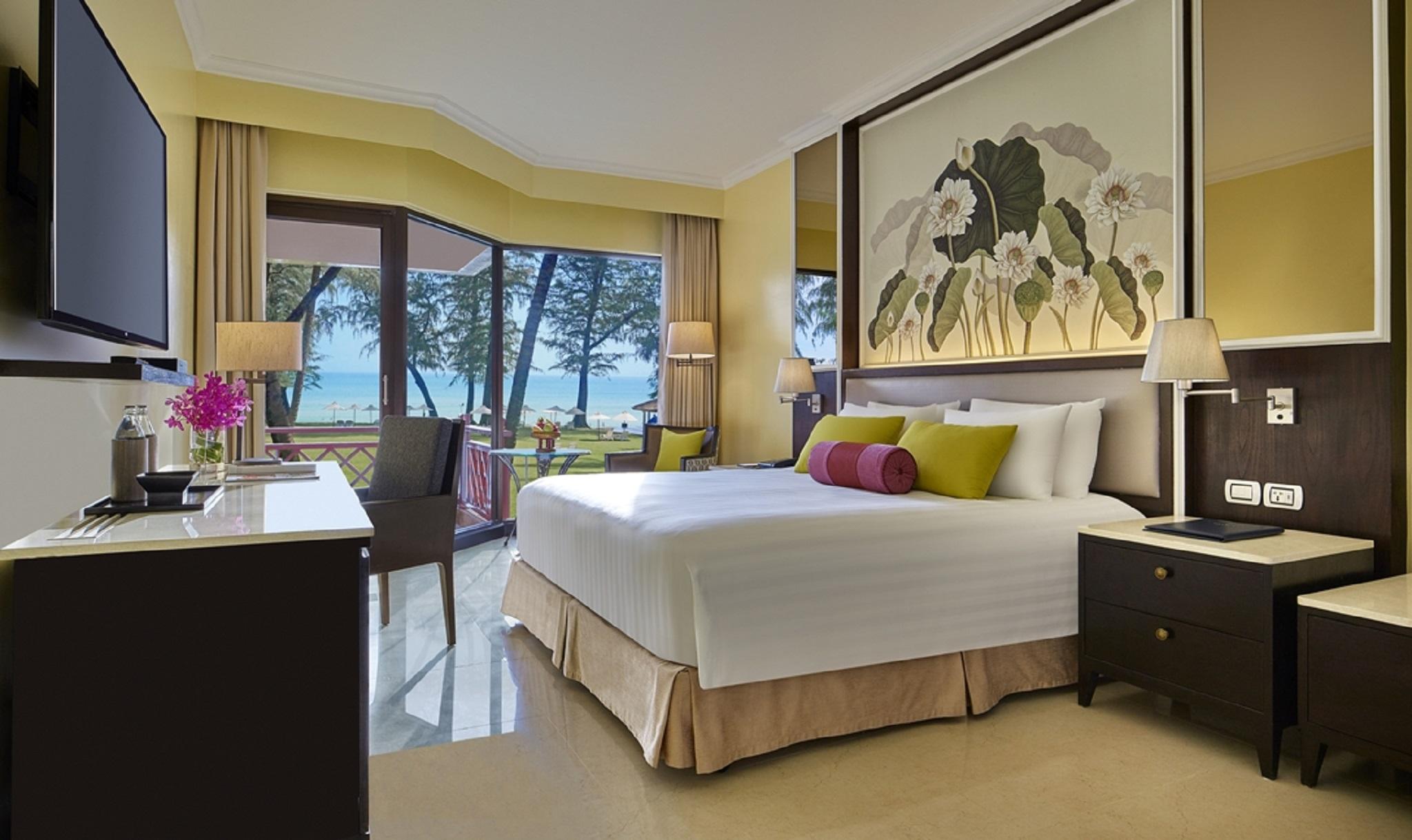 Dusit Thani Laguna Phuket Hotel
