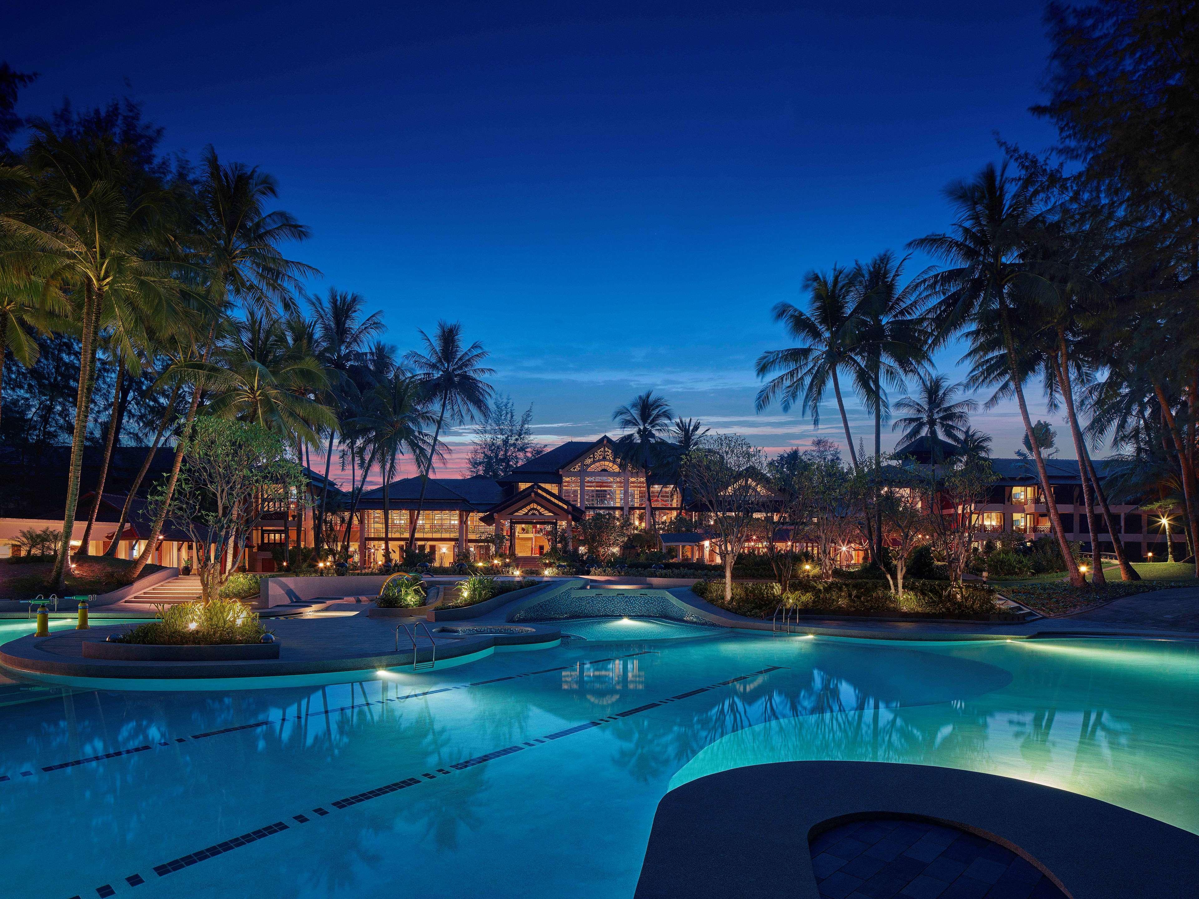 Dusit Thani Laguna Phuket Hotel 5*