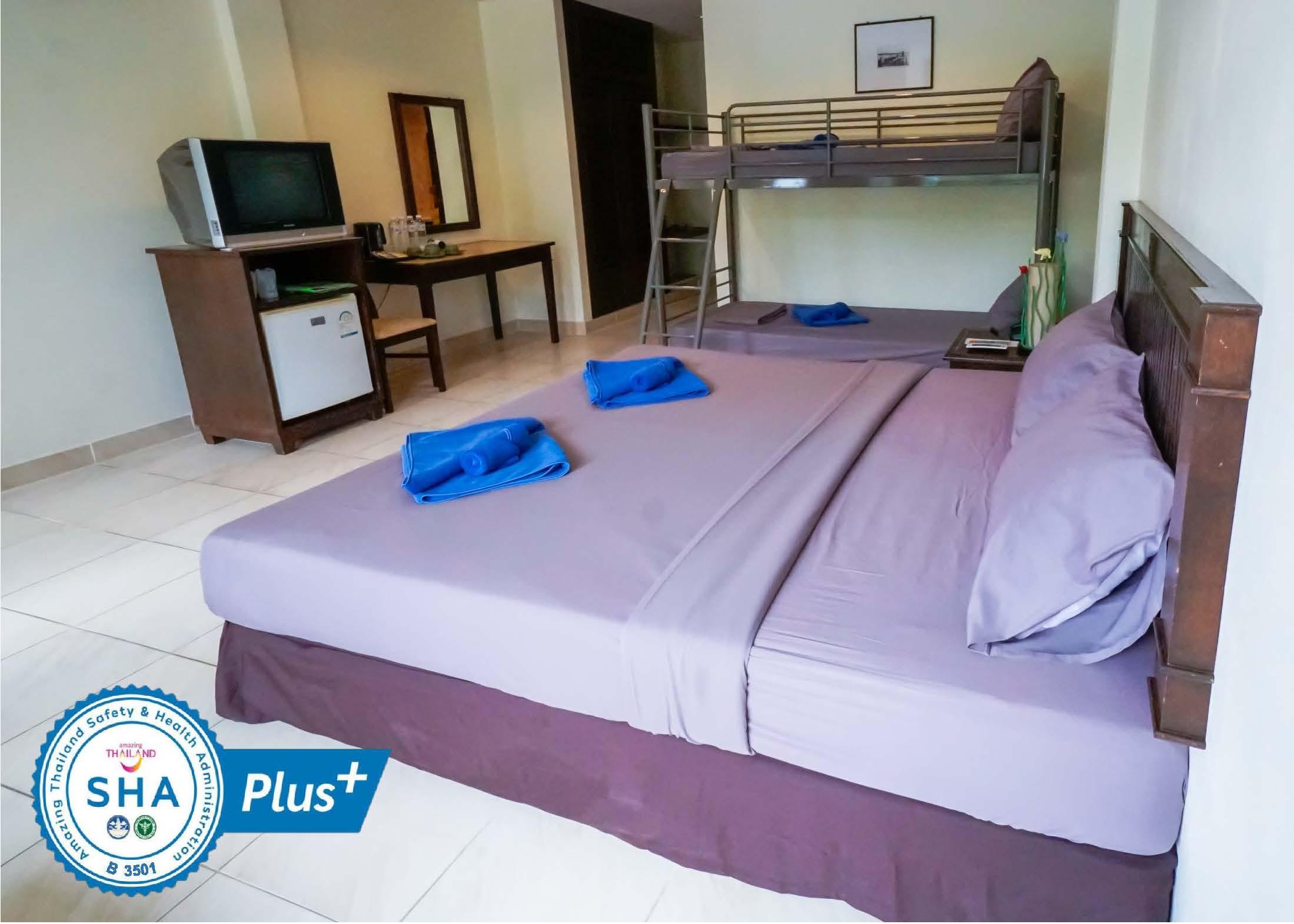 Living - Sha Hostel Karon
