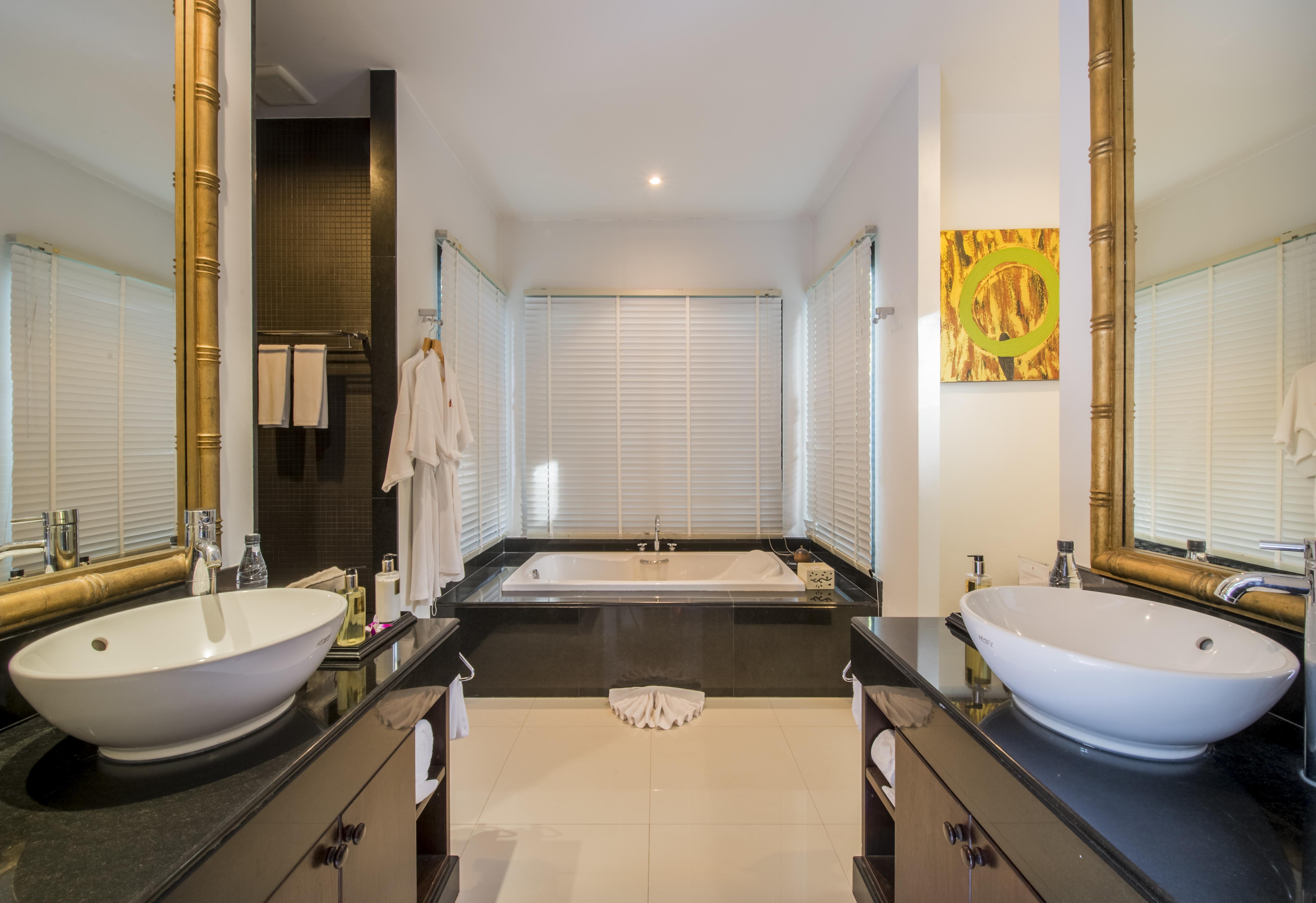 The Bell Pool Phuket Resort Praia de Kamala