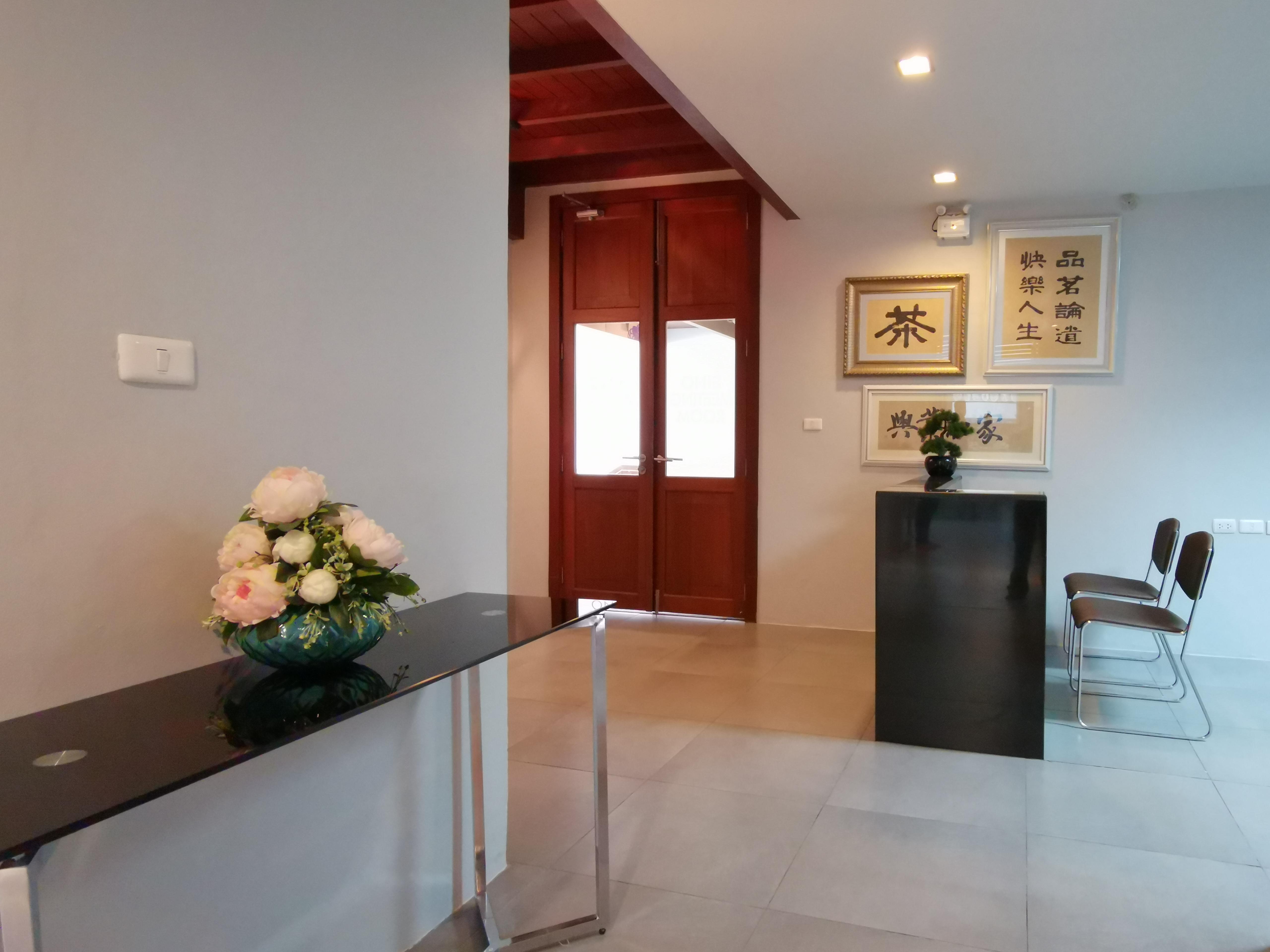 Sino House Hotel 3*