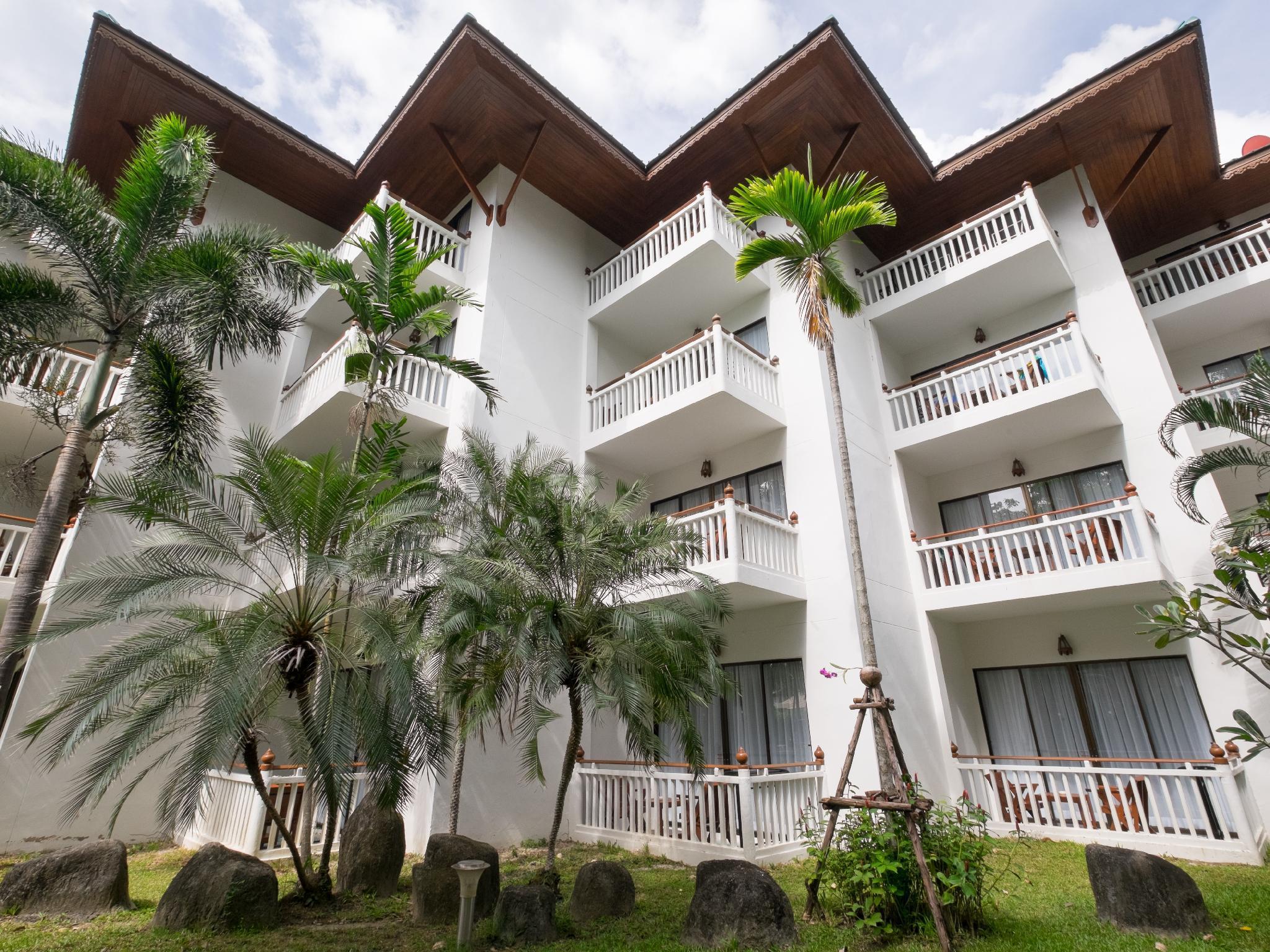 Baan Karonburi Resort