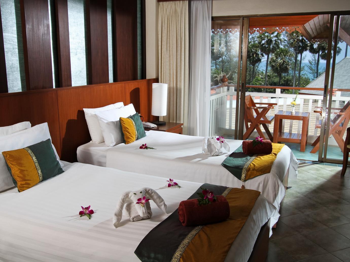 Resort Baan Karonburi