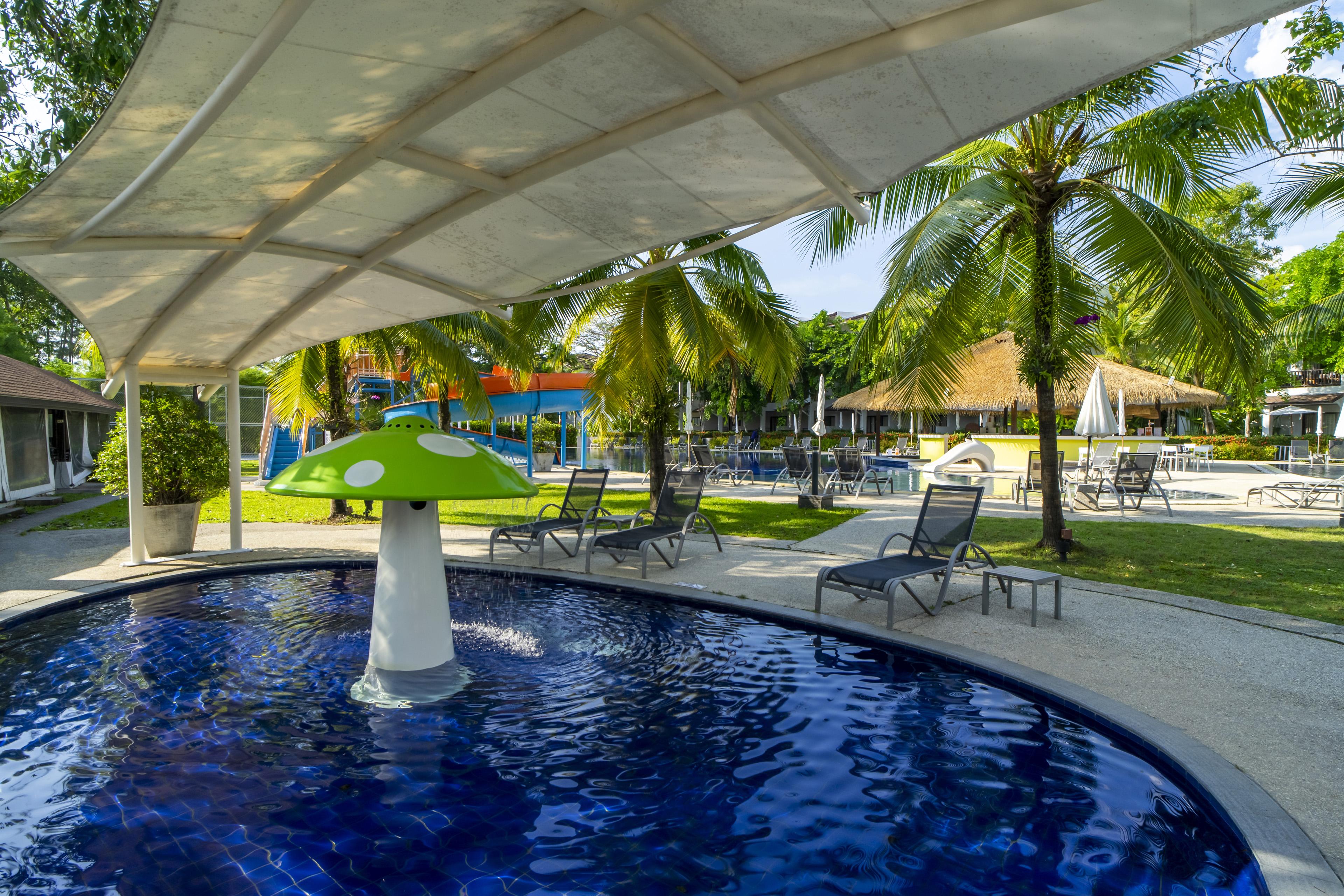 Sunwing 4* Kamala Beach