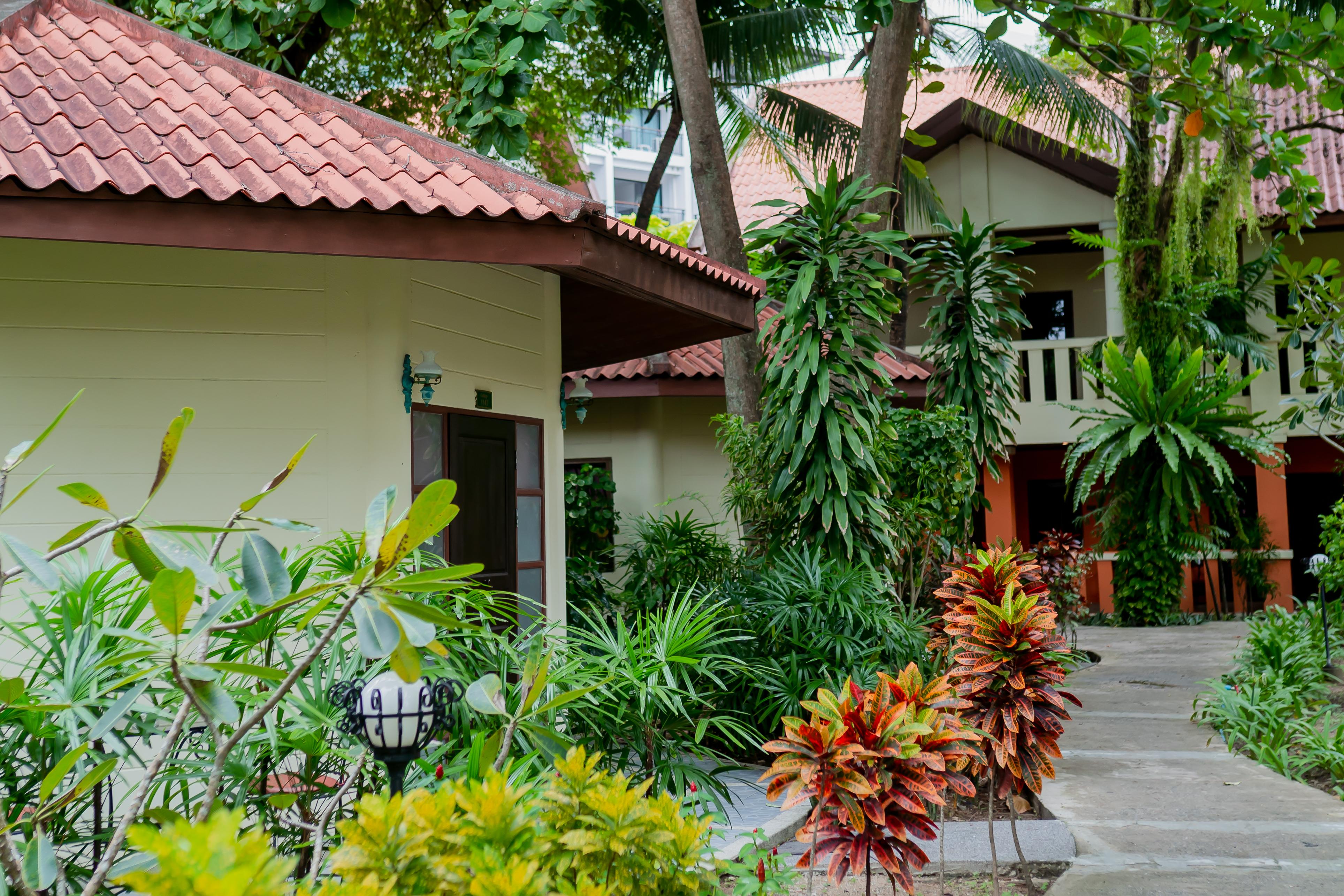 Hotel Hyton Leelavadee 4*