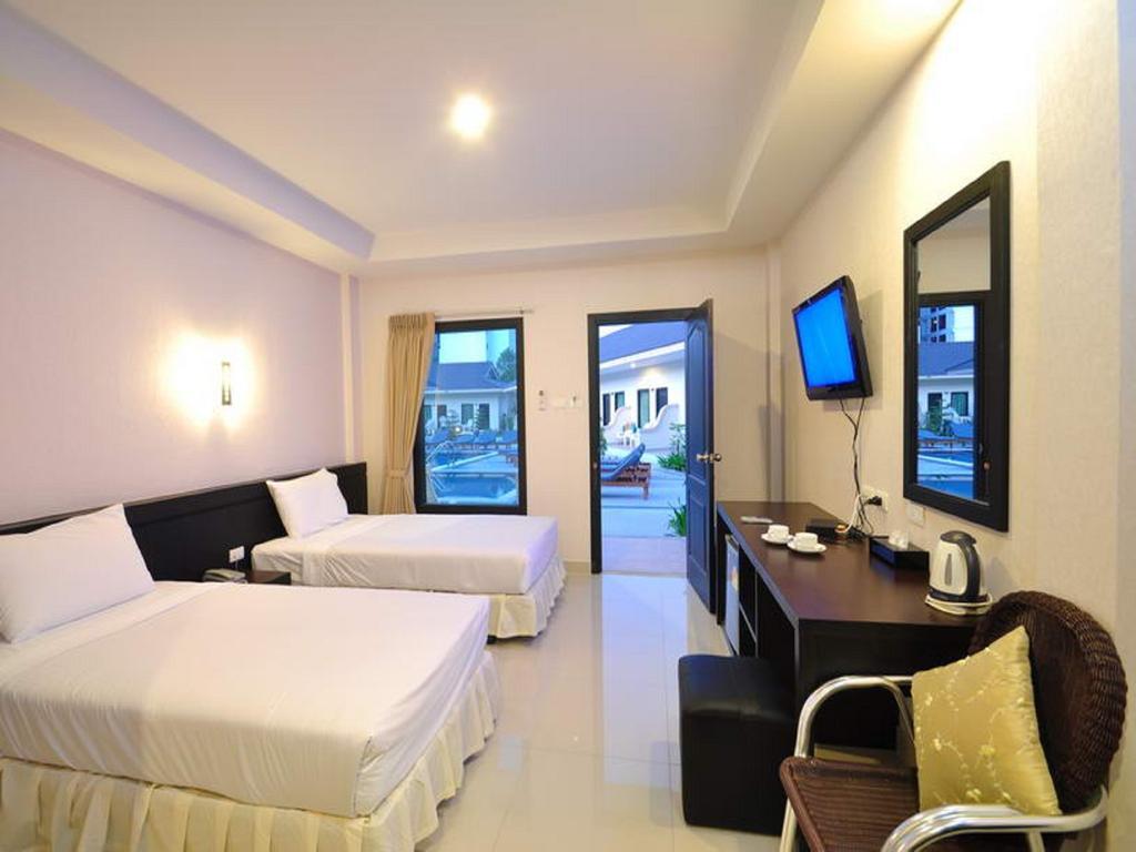 Resort The Natural