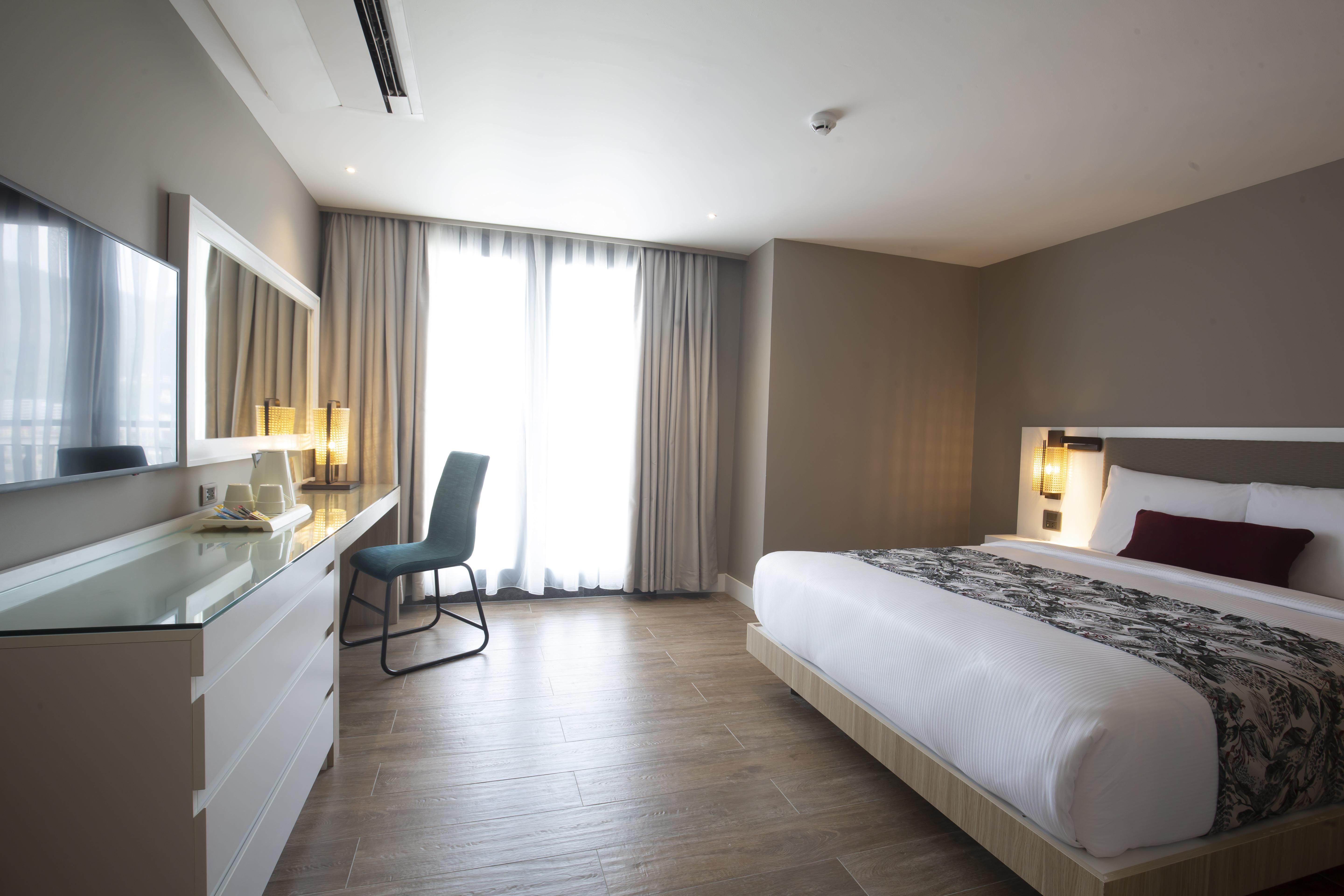 Hotel Woovo Phuket - Sha Extra