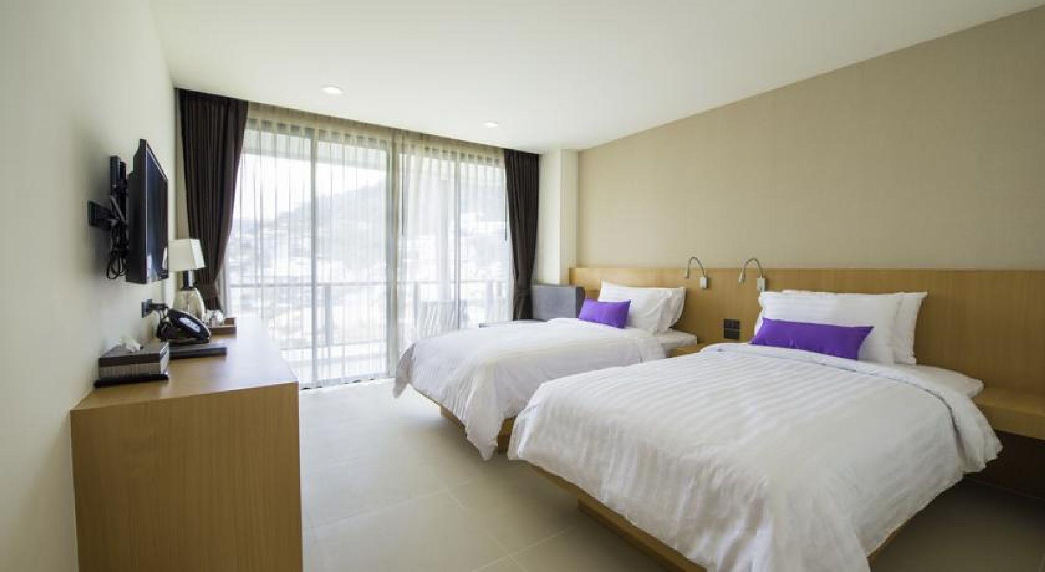 The Lunar Patong 4*