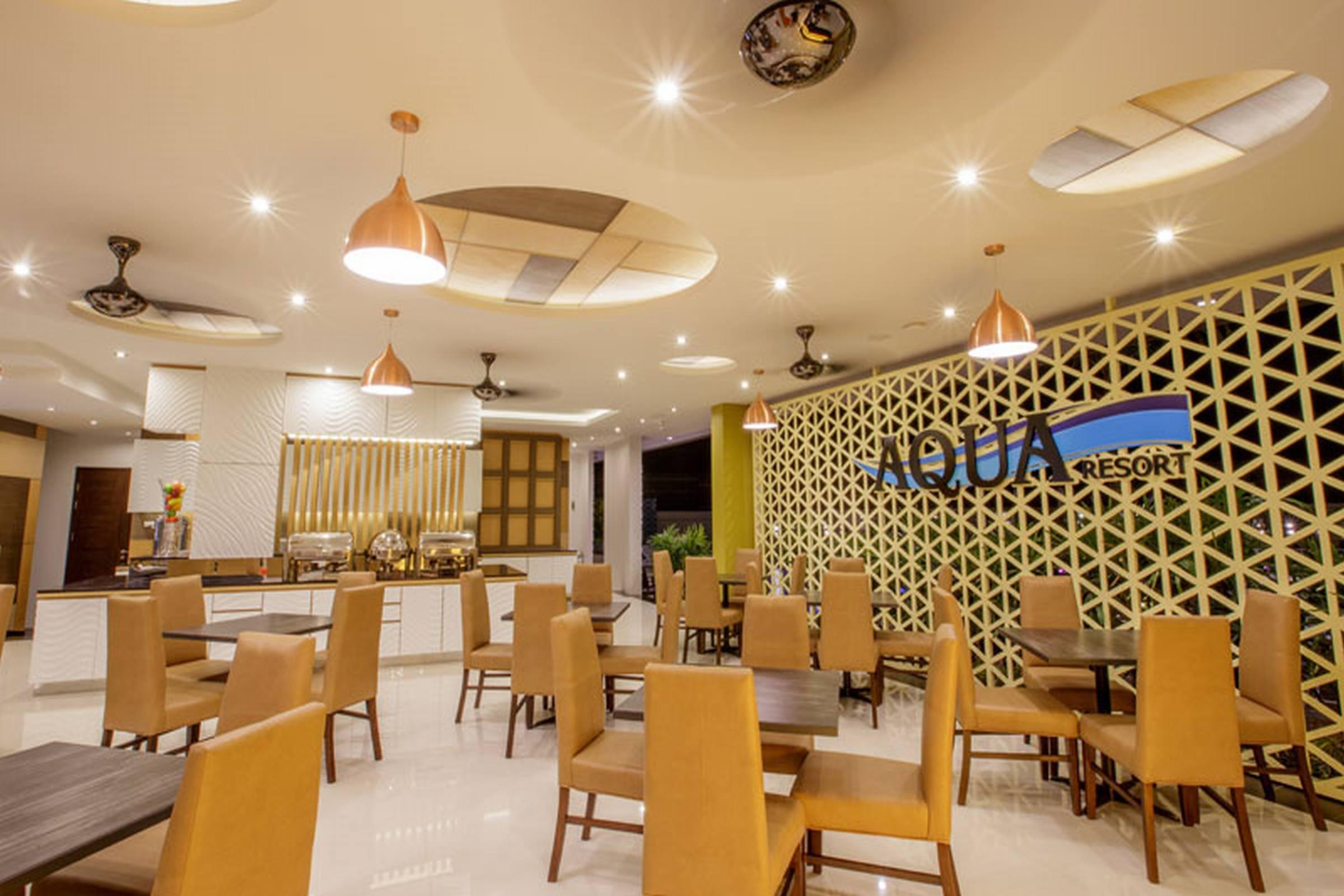 Aqua Sha Hotel 4*