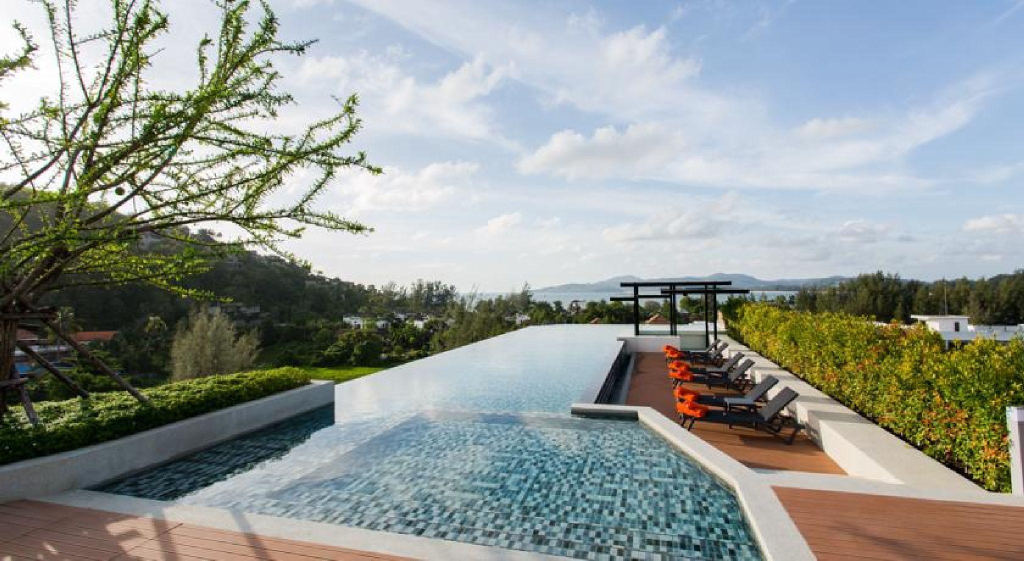 6th Avenue Surin Beach 4*